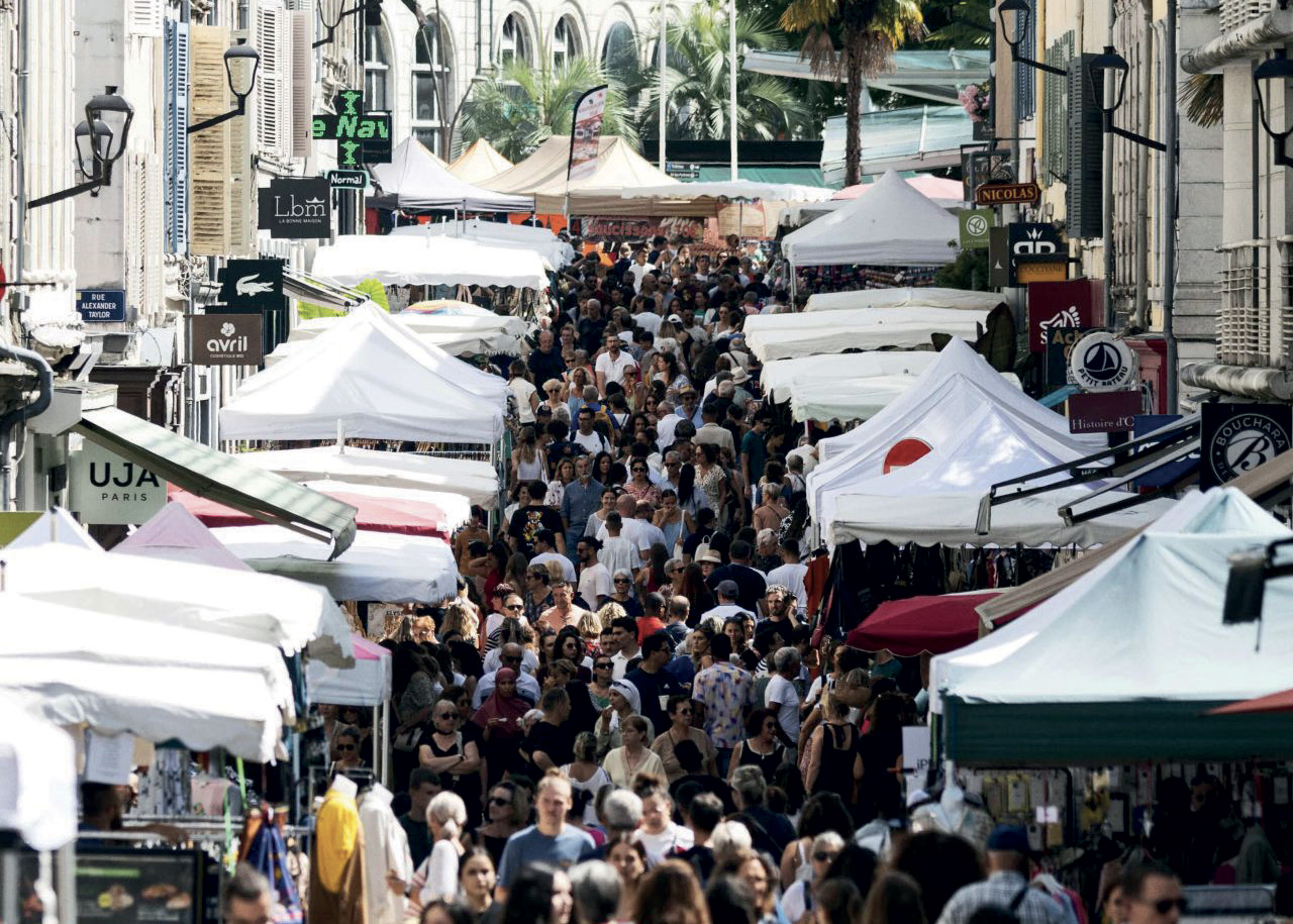 Jean-Louis Pérès, premier adjoint à la Mairie de Pau : visiteurs piétons en hausse de 12 % et locaux commerciaux vacants en baisse