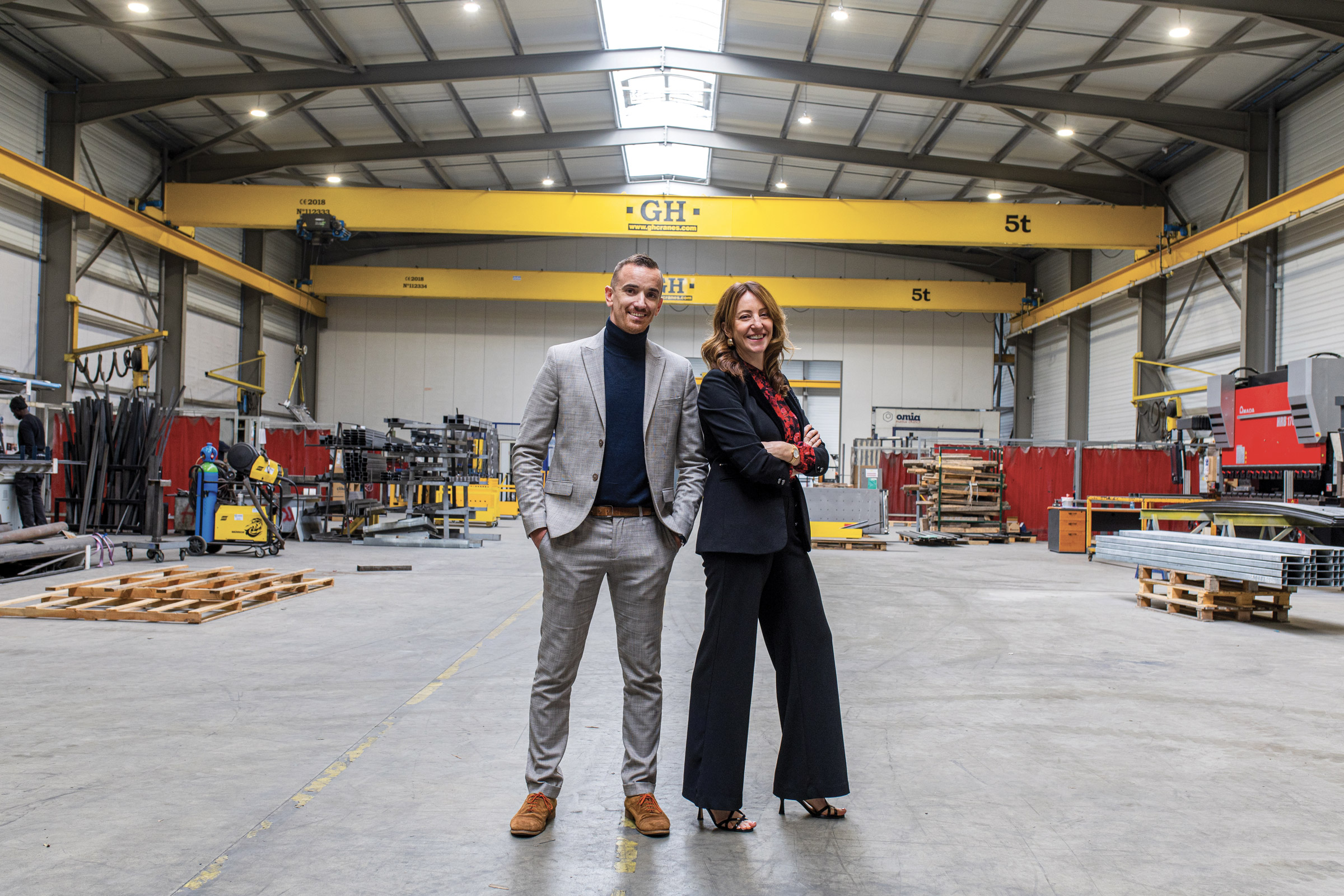 Mickaël & Virginie Castets, dirigeants de Carriquiry-industrie numéro 1 français des coffres-forts & portes blindées, virage vers l'industrie