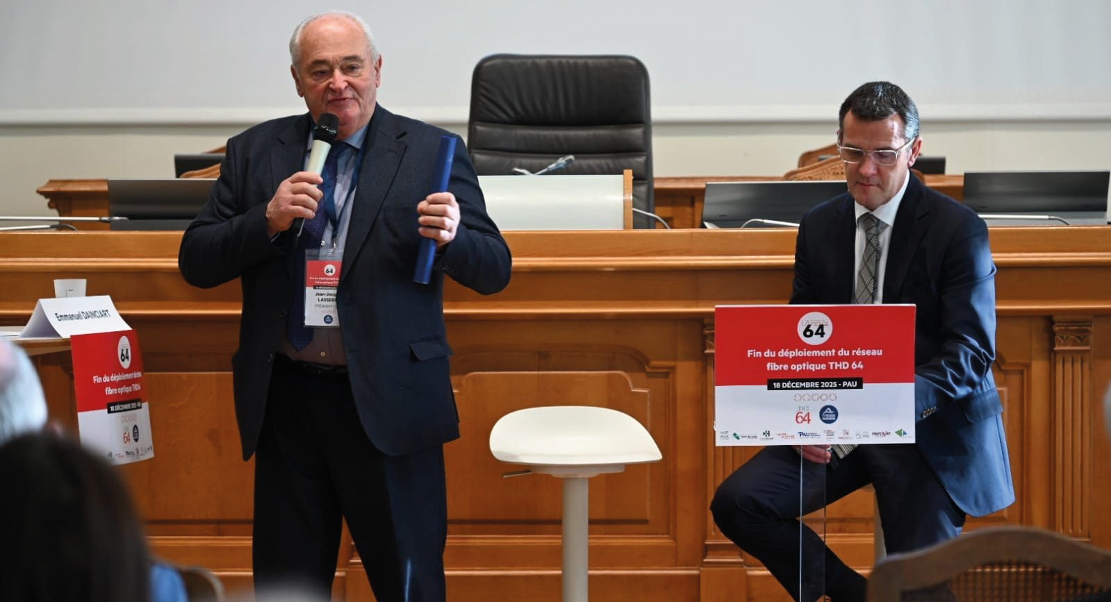 La fibre THD 64 connecte 250 000 foyers et entreprises, booste l’attractivité et modernise l’économie et les services publics du département. La fibre THD 64 connecte 250 000 foyers et entreprises, booste l’attractivité et modernise l’économie et les services publics du département.