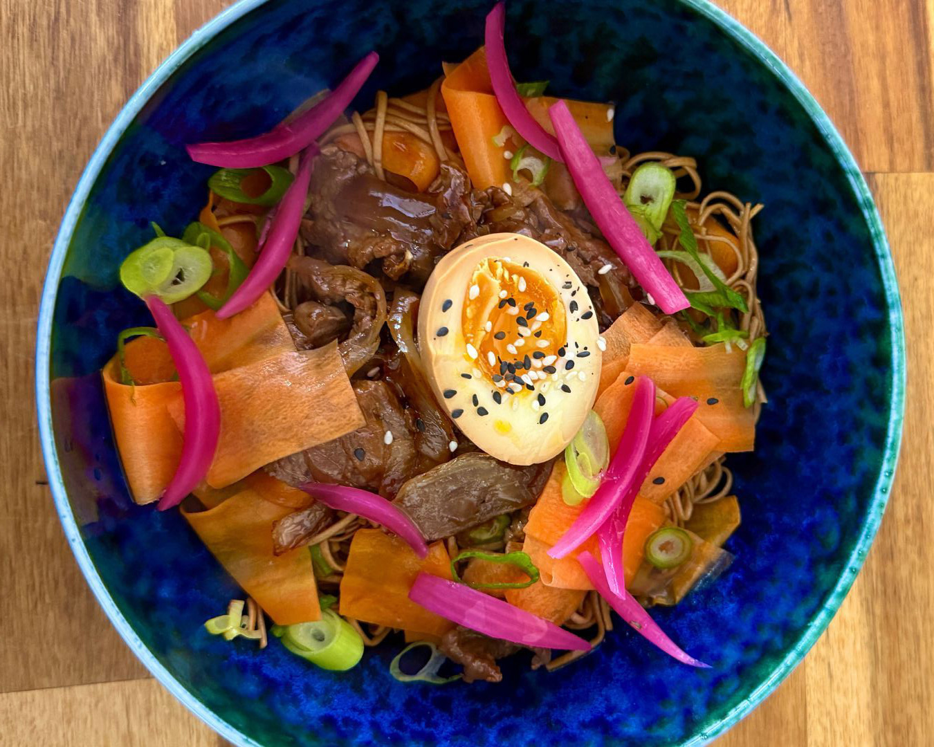 Valentin Britis-Betbeder est depuis décembre 2024 à la tête de Hobo, cantine japonaise, à Pau, rue des Cordeliers. Valentin Britis-Betbeder est depuis décembre 2024 à la tête de Hobo, cantine japonaise, à Pau, rue des Cordeliers.