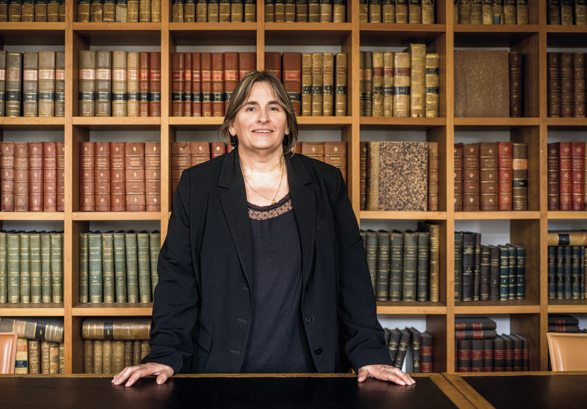 Portrait de Maître Isabelle Fitas, Bâtonnier du Barreau de Pau - Ordre des Avocats de Pau, profession en pleine mutation. Petites Affiches 64