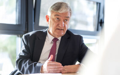 Jean-Marc Guilhempey - PDGToray tisse sa fibre de carbone