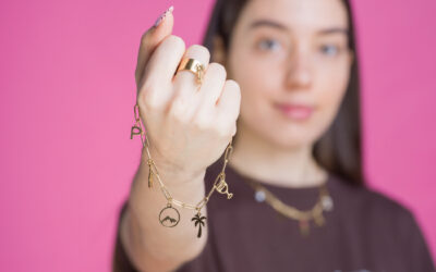 Marie et Léa Haziza - Co-gérantesLes Paulinas – Des bijoux d’émotion