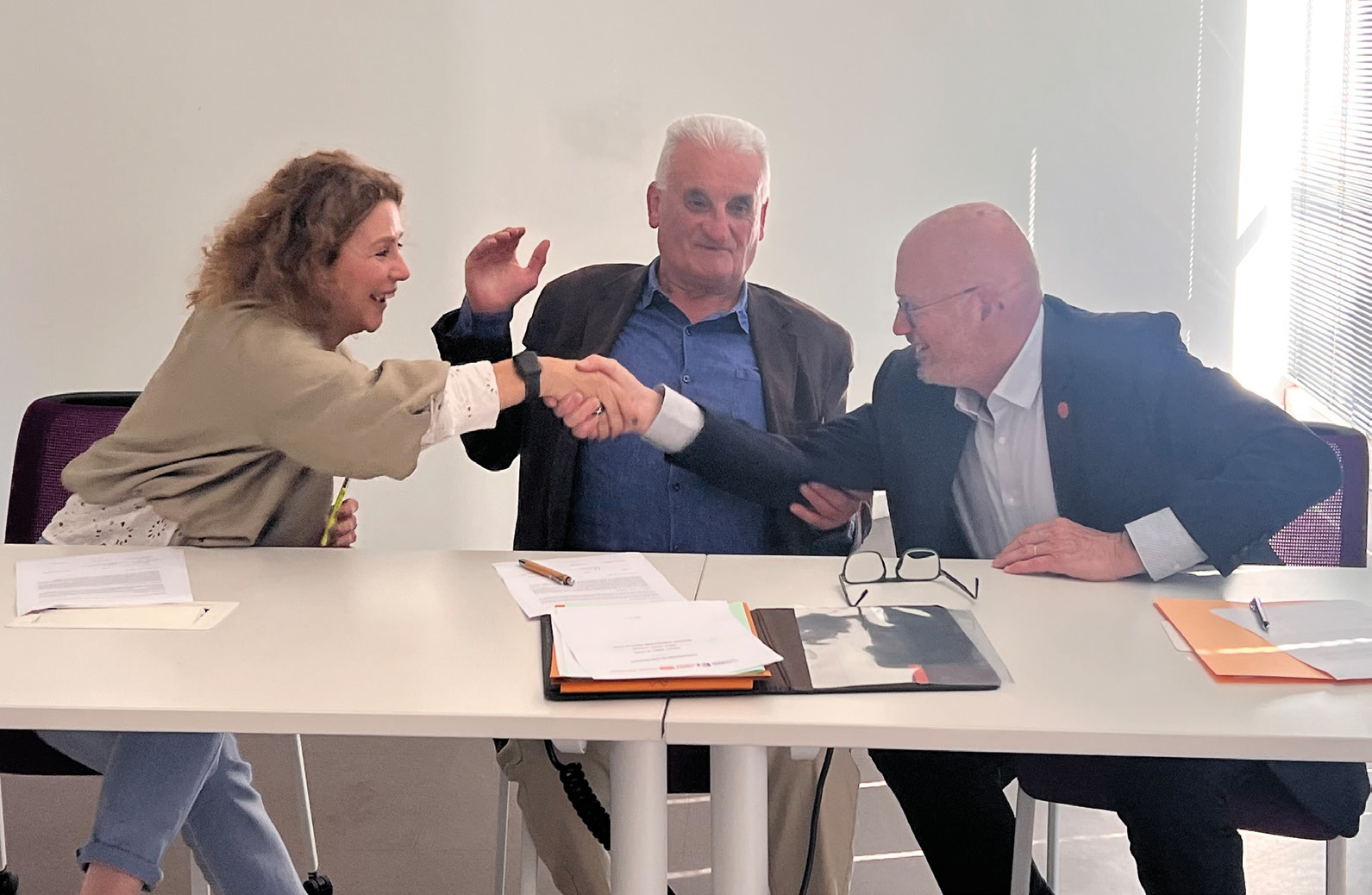 Le MESA veut renforcer l’engagement des entreprises et des salariés en Béarn pour lutter contre la précarité alimentaire aux côtés de la Banque Alimentaire. Le MESA veut renforcer l’engagement des entreprises et des salariés en Béarn pour lutter contre la précarité alimentaire aux côtés de la Banque Alimentaire.